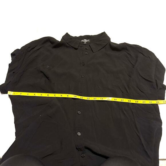Velvet Heart Black Short Sleeve Button Up Shirt Blouse Women's Plus 1X - Picture 6 of 9